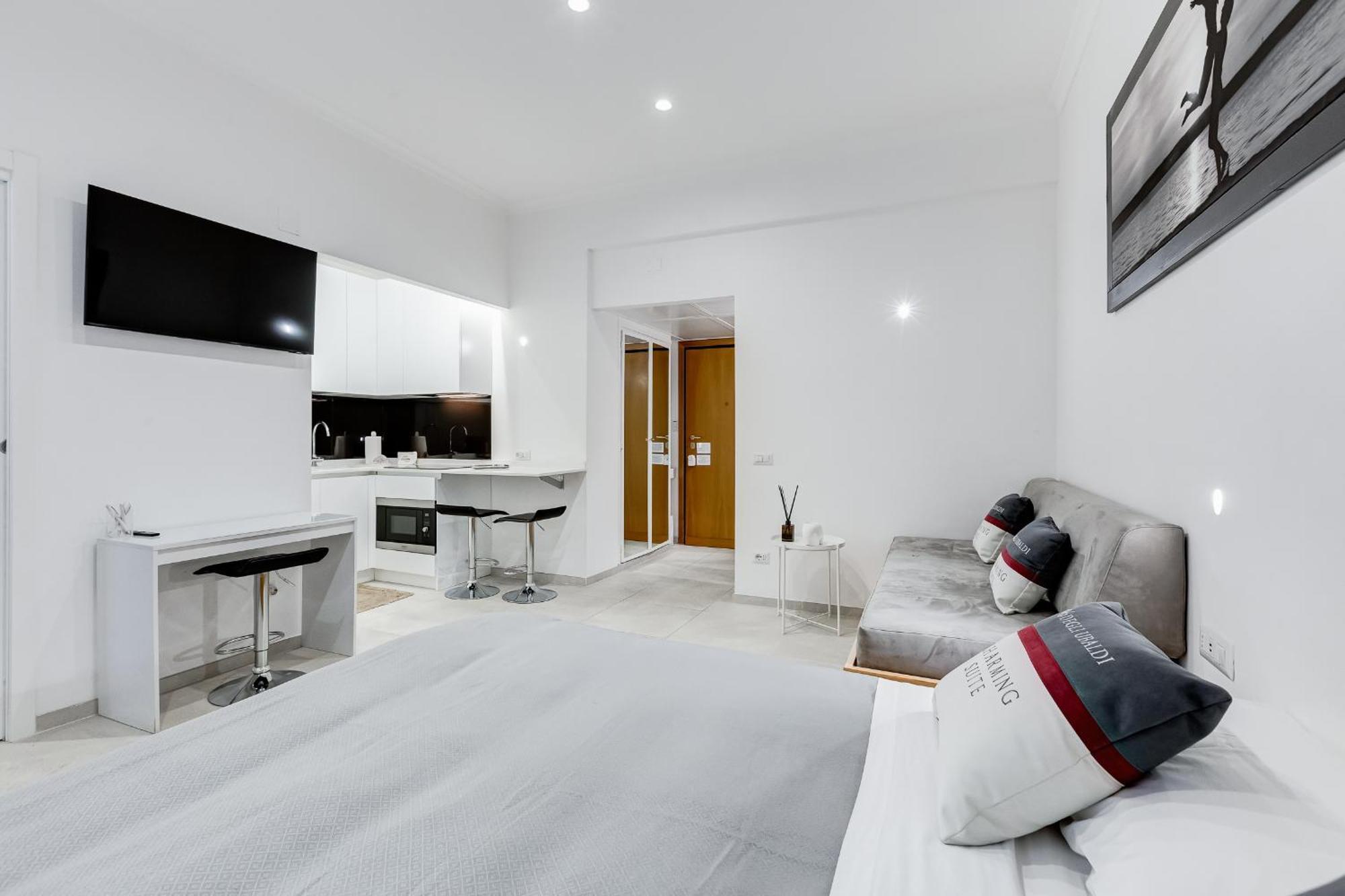 96 Degli Ubaldi Charming Suite Рим Экстерьер фото